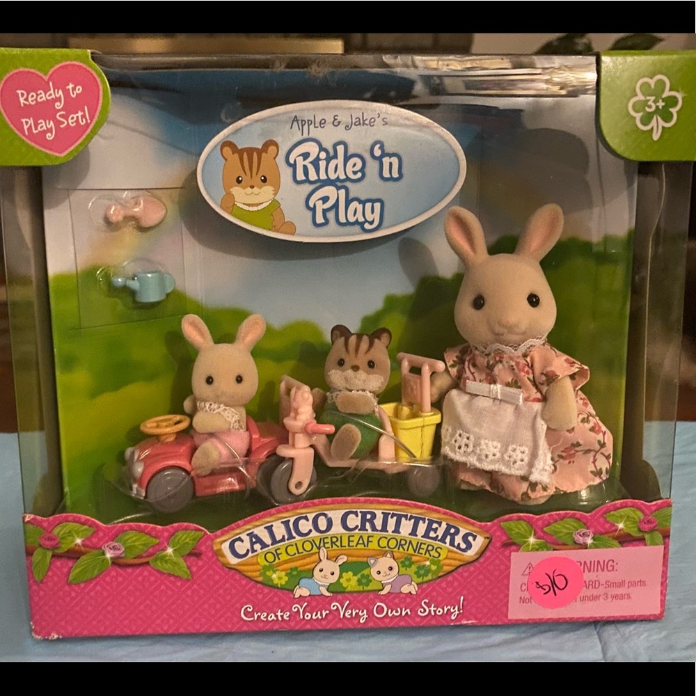 Calico Critters Ride N’ Play Set